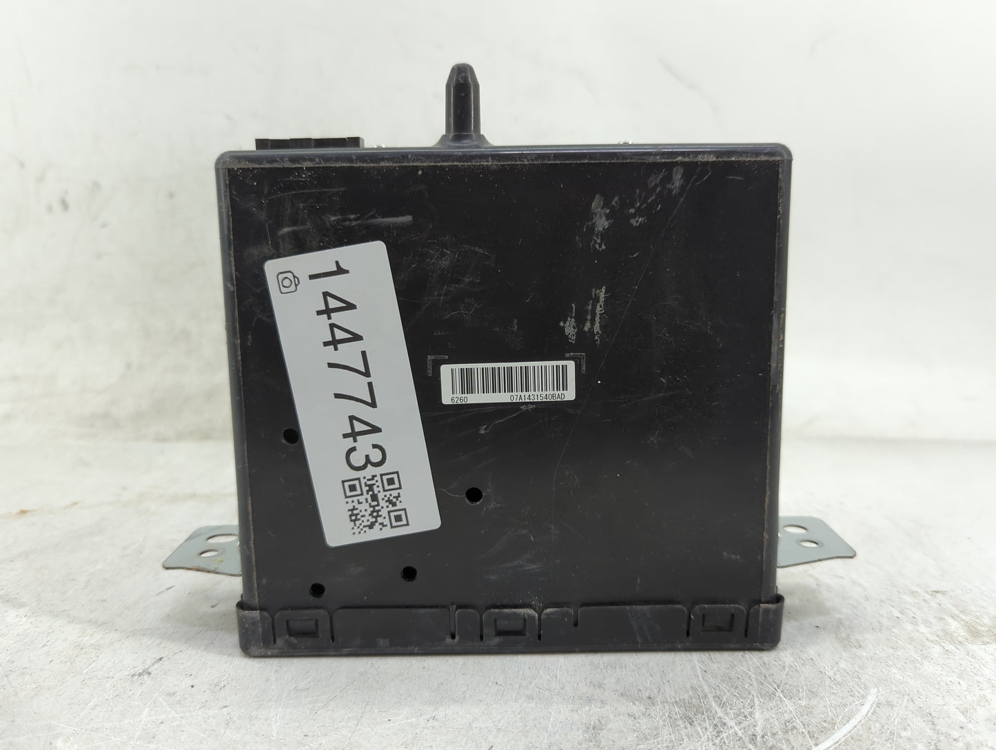 2015 Buick Lacrosse Radio AM FM Cd Player Receiver Replacement P/N:13594481 13596607, 07A1431540BAD Fits Fits 2016 OEM Used 