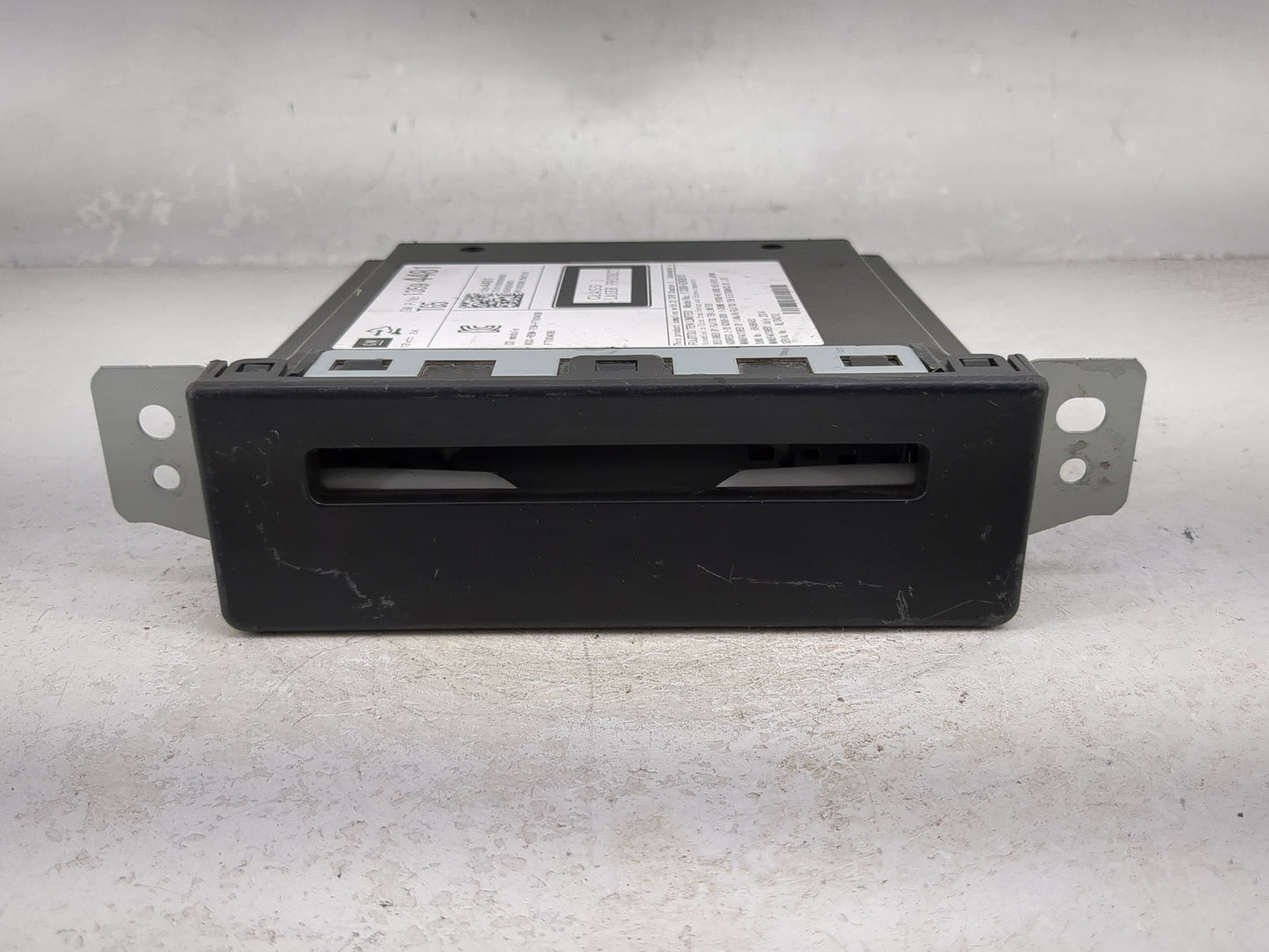 2015 Buick Lacrosse Radio AM FM Cd Player Receiver Replacement P/N:13594481 Fits OEM Used Auto Parts - Oemusedautoparts1.com
