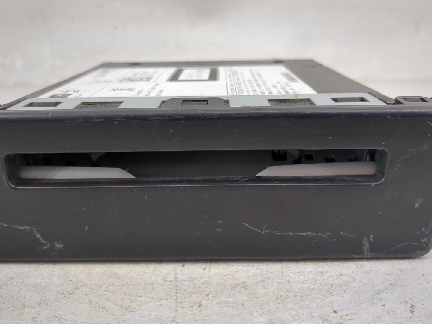 2015 Buick Lacrosse Radio AM FM Cd Player Receiver Replacement P/N:13594481 Fits OEM Used Auto Parts - Oemusedautoparts1.com