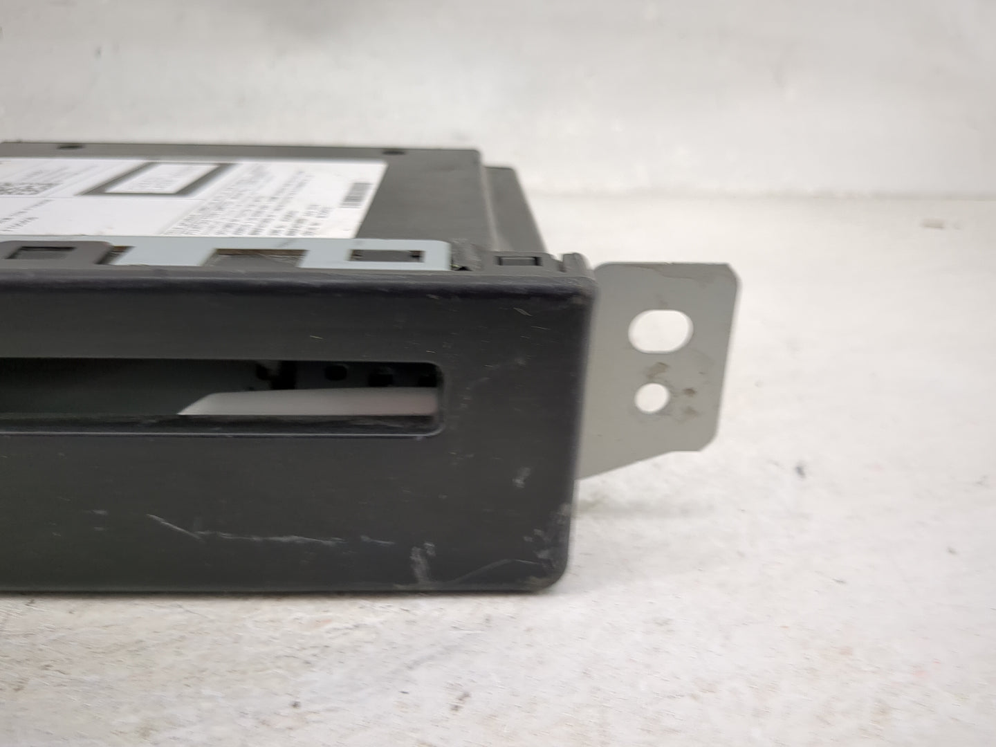 2015 Buick Lacrosse Radio AM FM Cd Player Receiver Replacement P/N:13594481 Fits OEM Used Auto Parts - Oemusedautoparts1.com