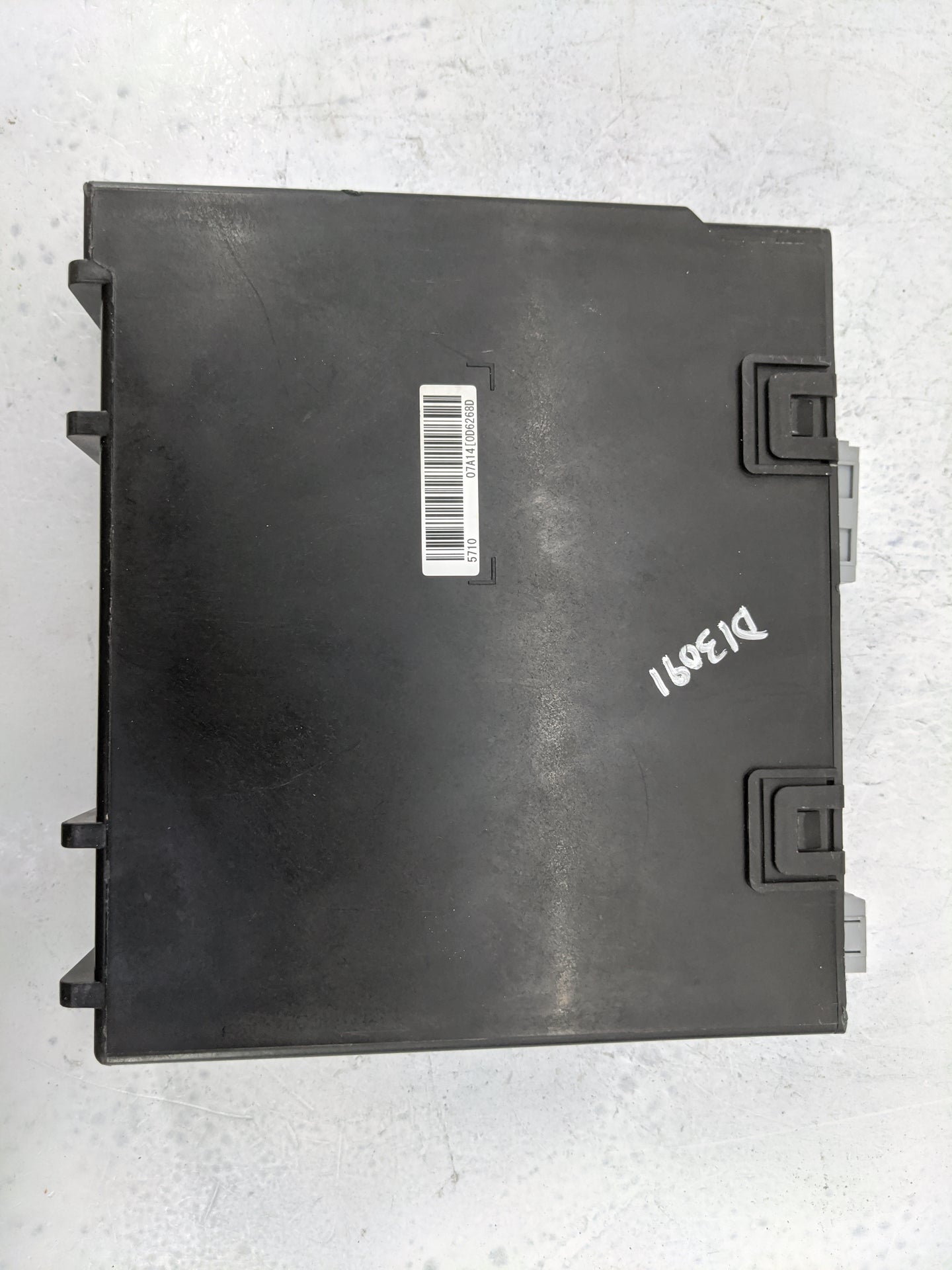 2015 Buick Lacrosse Radio AM FM Cd Player Receiver Replacement P/N:13596607 111000-5710, GM P/N: 13596607 Fits Fits 2016 OEM