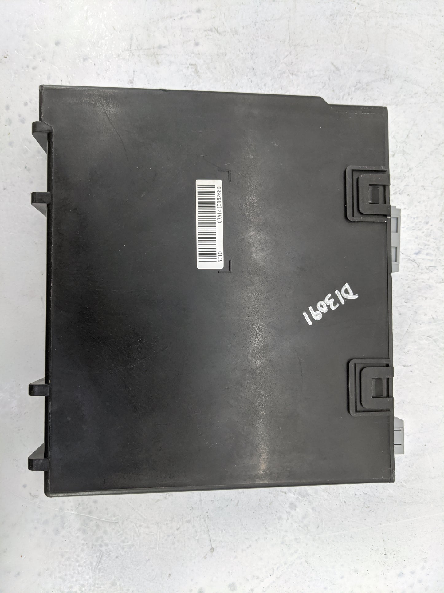 2015 Buick Lacrosse Radio AM FM Cd Player Receiver Replacement P/N:13596607 111000-5710, GM P/N: 13596607 Fits Fits 2016 OEM