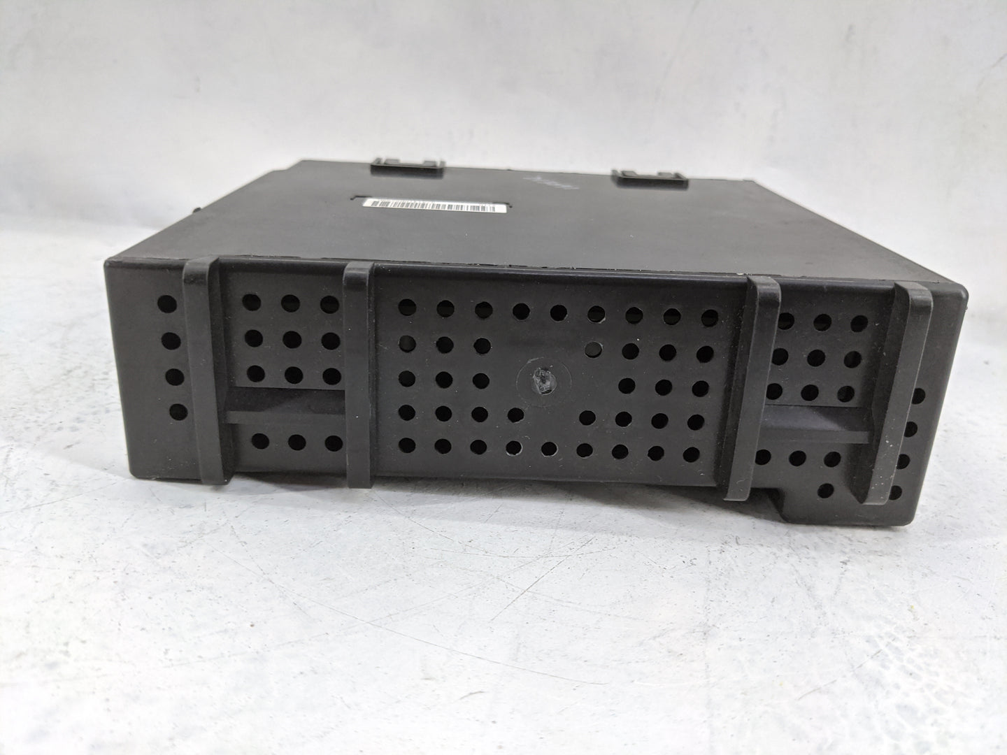 2015 Buick Lacrosse Radio AM FM Cd Player Receiver Replacement P/N:13596607 111000-5710, GM P/N: 13596607 Fits Fits 2016 OEM