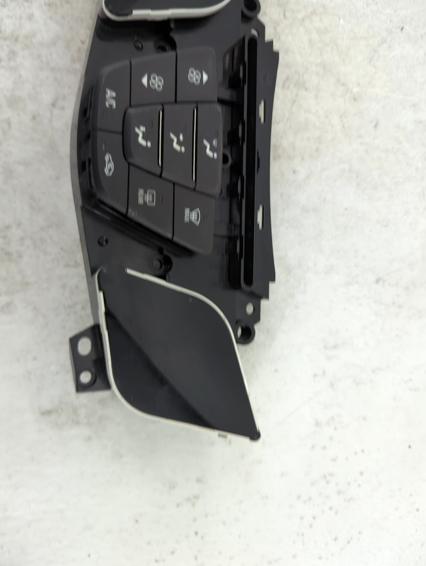2014-2016 Buick Lacrosse Climate Control Module Temperature AC/Heater Replacement P/N:9080-2487 530620350 Fits Fits 2014 201