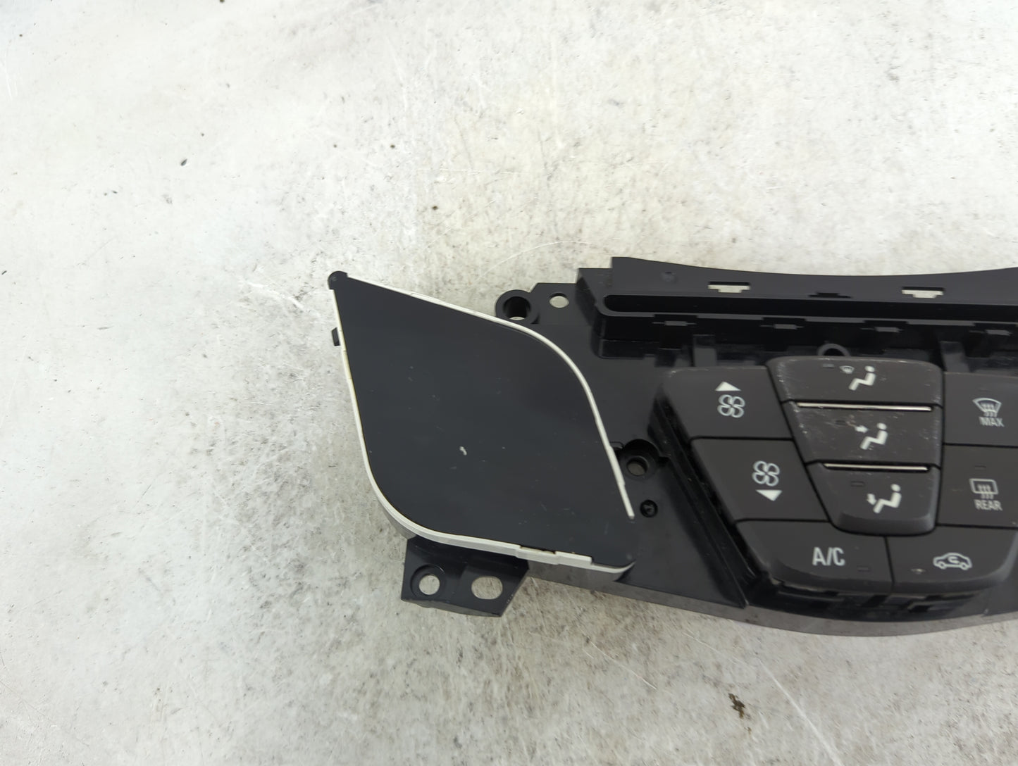 2014-2016 Buick Lacrosse Climate Control Module Temperature AC/Heater Replacement P/N:90802487 Fits Fits 2014 2015 2016 OEM 