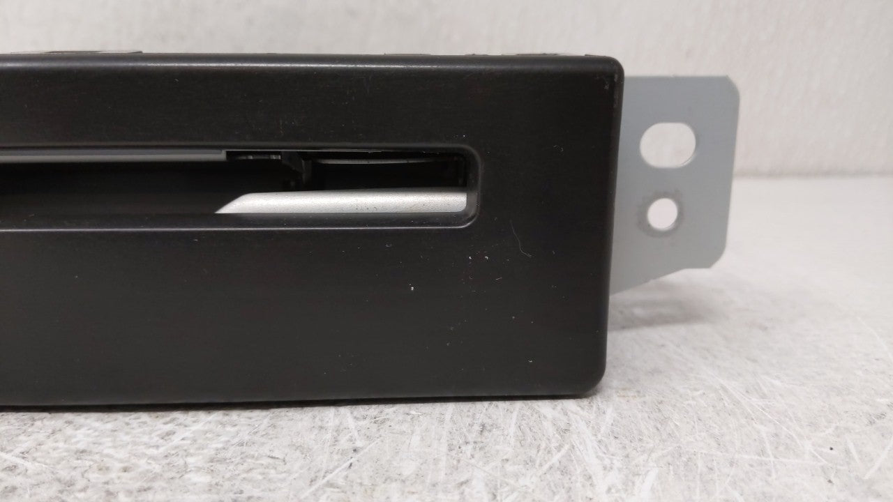 2015-2016 Buick Lacrosse Am Fm Cd Player Radio Receiver - Oemusedautoparts1.com