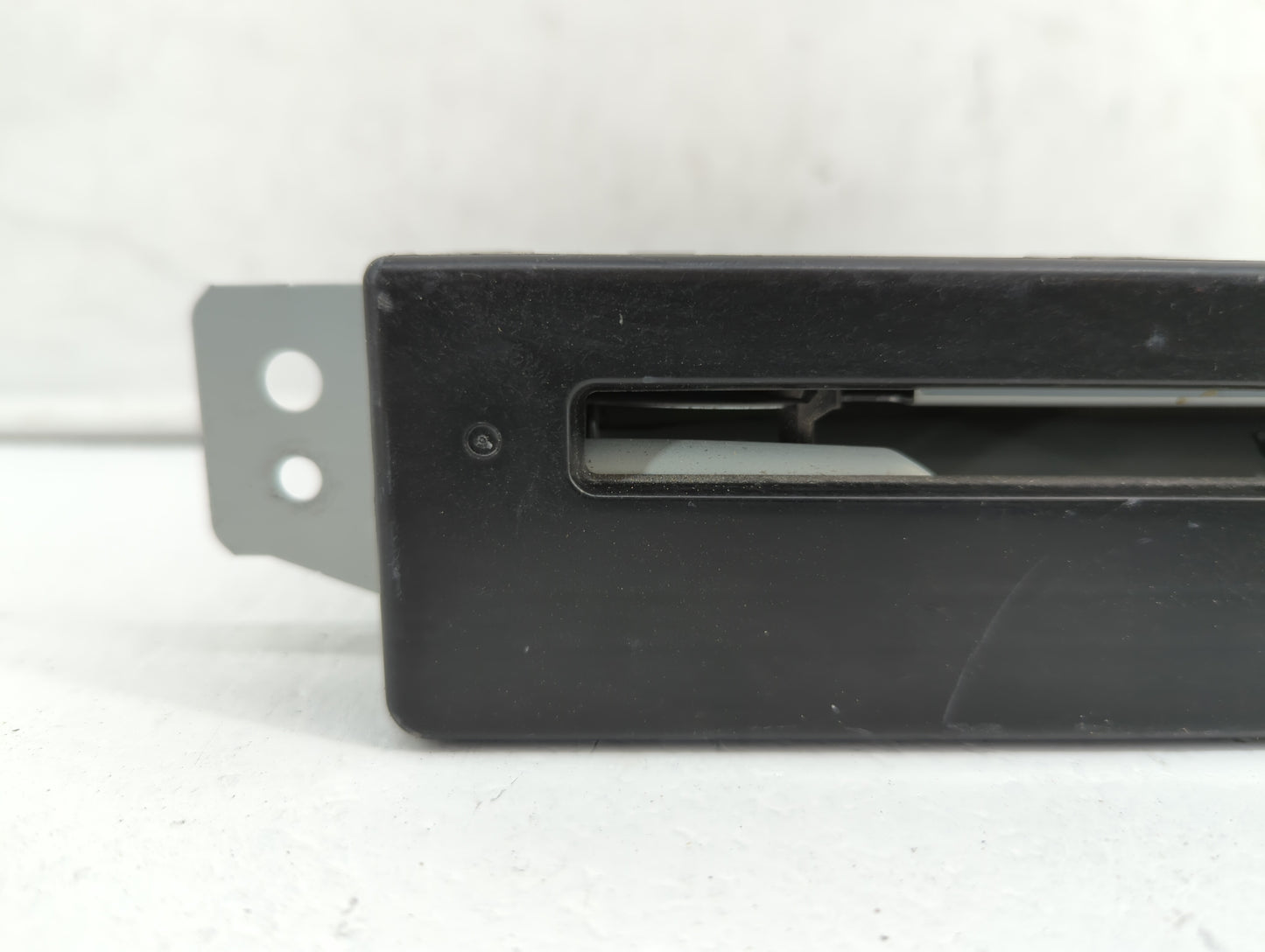 2015 Buick Lacrosse Radio AM FM Cd Player Receiver Replacement P/N:13594481 Fits Fits 1999 2000 2001 2002 OEM Used Auto Part