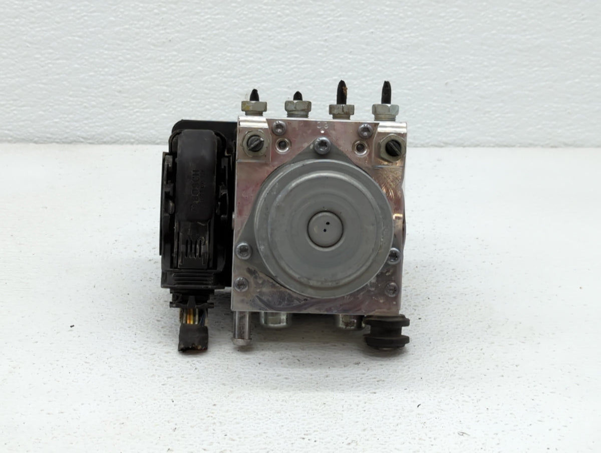 2015 Buick Lacrosse Anti-Lock Brake ABS Pump Module Actuator OEM P/N:23226998 23227003 Fits OEM Used Auto Parts - Oemusedaut