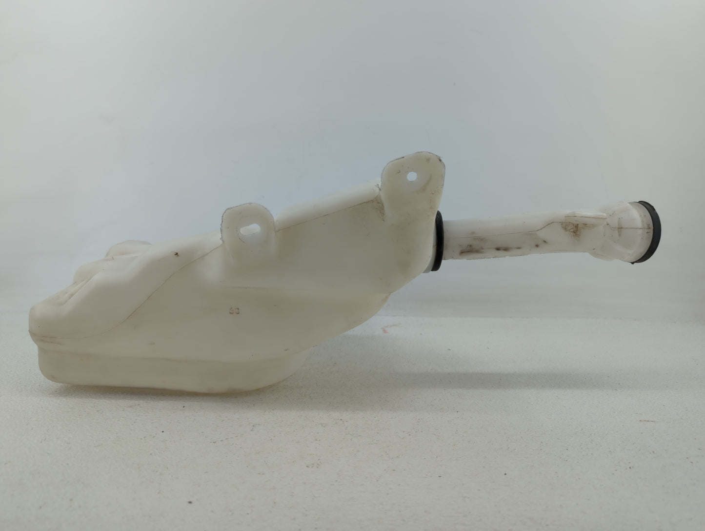 2010-2016 Buick Lacrosse Windshield Washer Fluid Reservoir Bottle Oem - Oemusedautoparts1.com