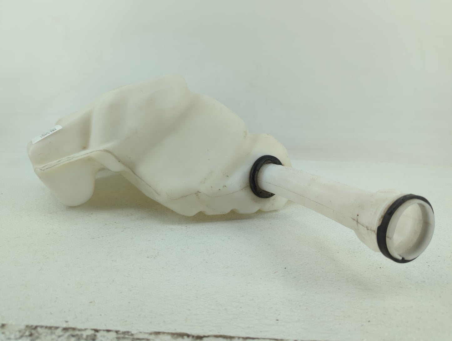 2010-2016 Buick Lacrosse Windshield Washer Fluid Reservoir Bottle Oem - Oemusedautoparts1.com
