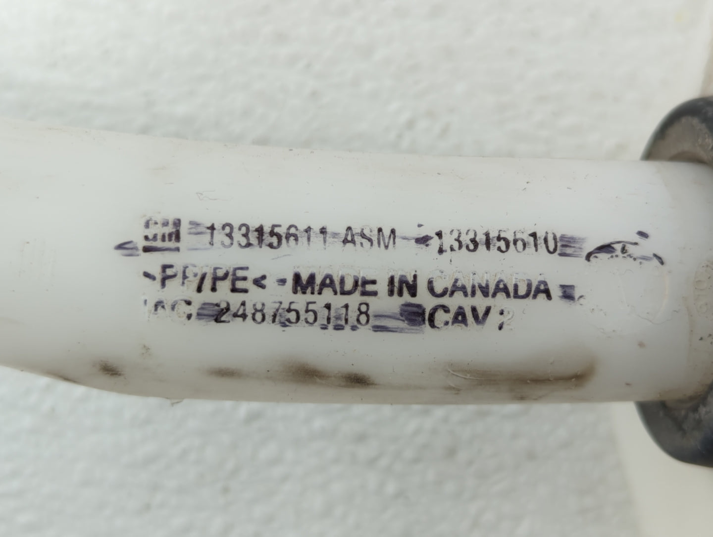 2010-2016 Buick Lacrosse Windshield Washer Fluid Reservoir Bottle Oem - Oemusedautoparts1.com