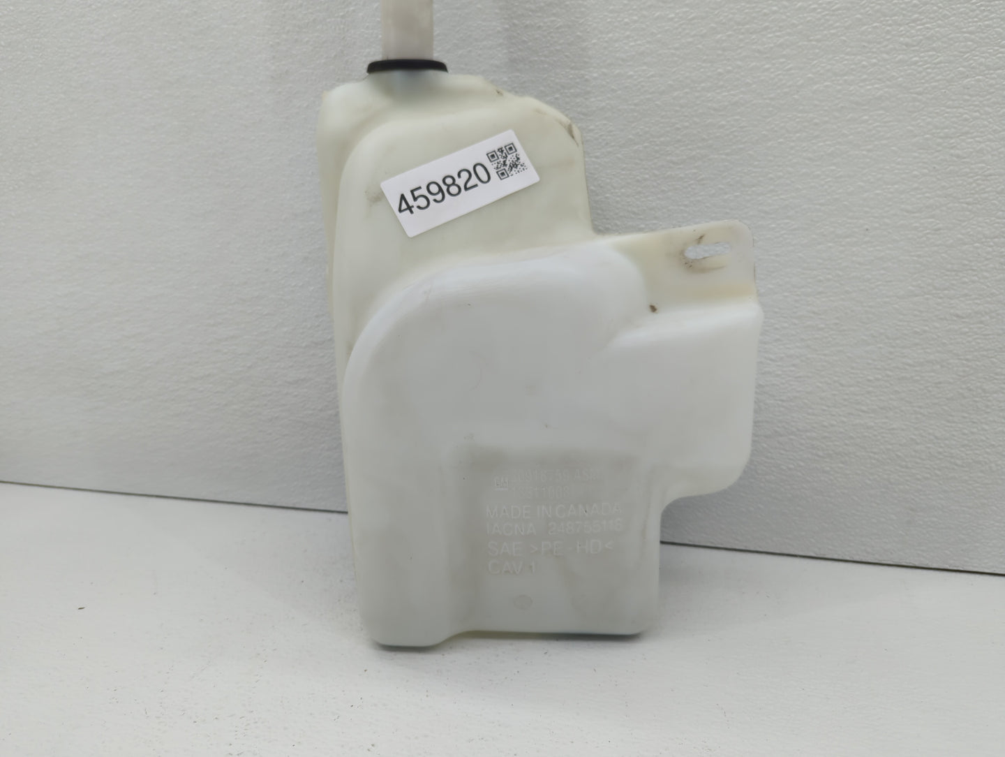 2010-2016 Buick Lacrosse Windshield Washer Fluid Reservoir Bottle Oem - Oemusedautoparts1.com