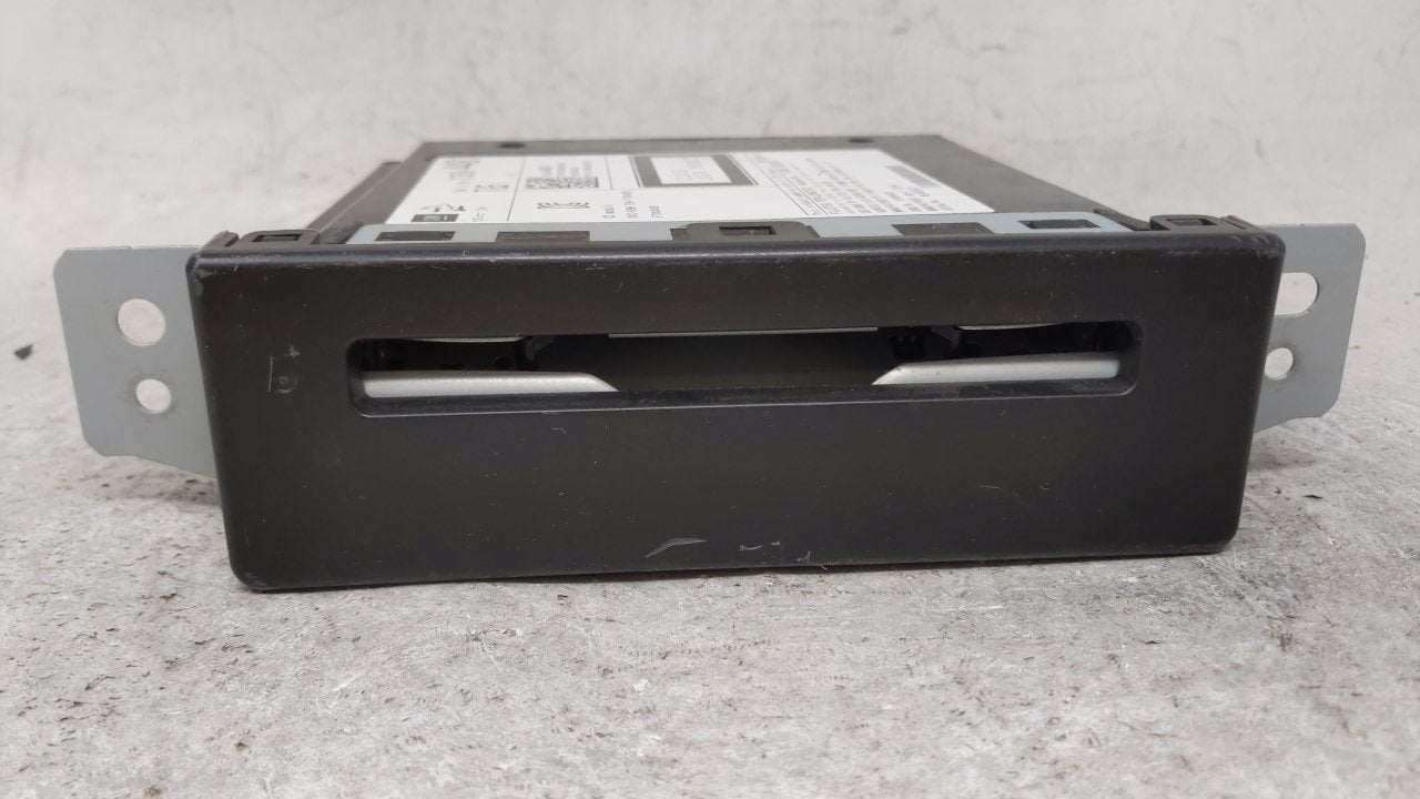 2015-2015 Buick Lacrosse Am Fm Cd Player Radio Receiver - Oemusedautoparts1.com