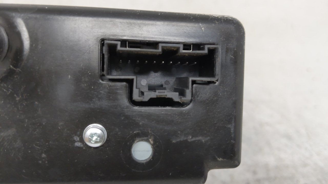 2015-2015 Buick Lacrosse Am Fm Cd Player Radio Receiver - Oemusedautoparts1.com