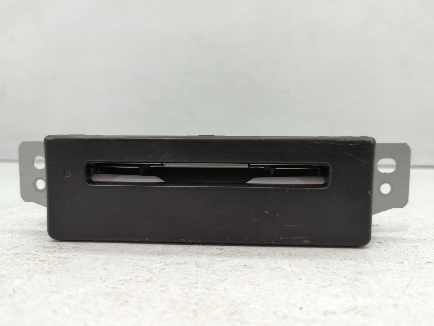 2015-2015 Buick Lacrosse Am Fm Cd Player Radio Receiver - Oemusedautoparts1.com
