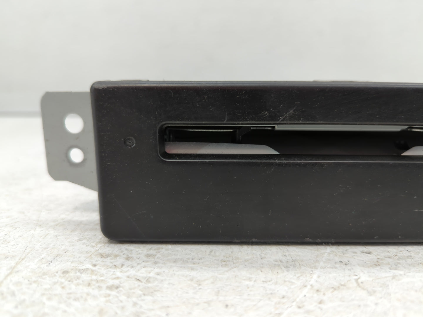 2015-2015 Buick Lacrosse Am Fm Cd Player Radio Receiver - Oemusedautoparts1.com