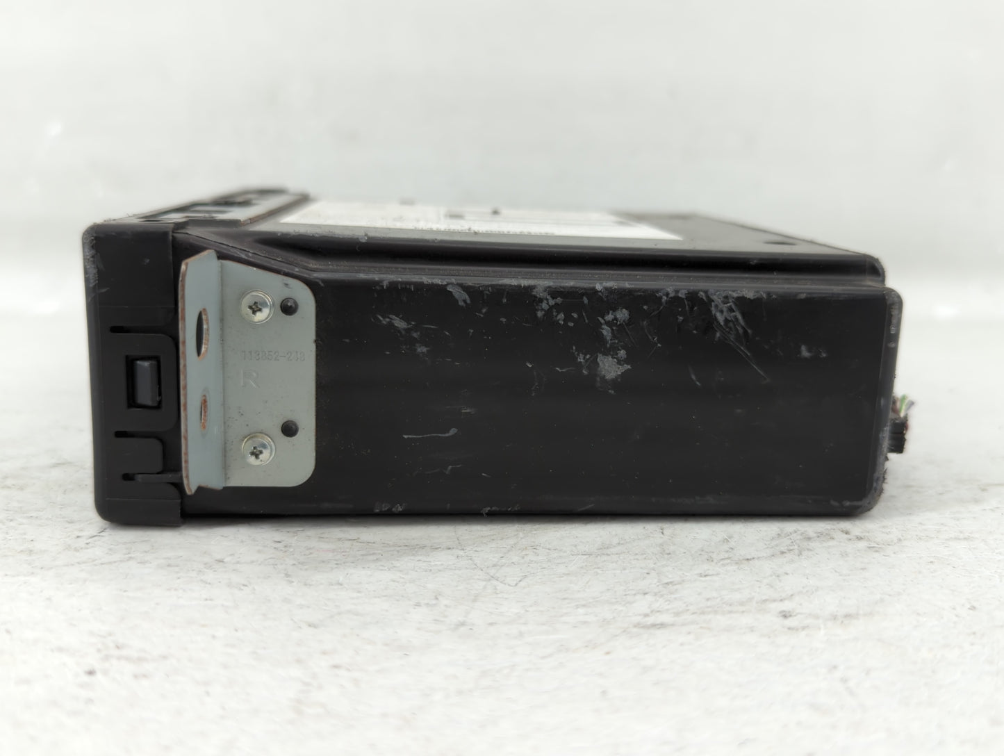 2015-2016 Buick Lacrosse Radio AM FM Cd Player Receiver Replacement P/N:13594481 Fits Fits 2015 2016 2017 2018 2019 2020 OEM