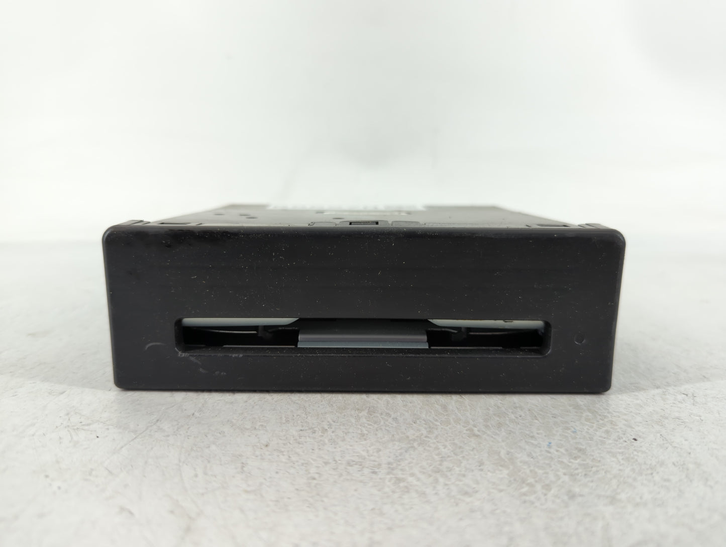 2015-2015 Buick Lacrosse Am Fm Cd Player Radio Receiver - Oemusedautoparts1.com