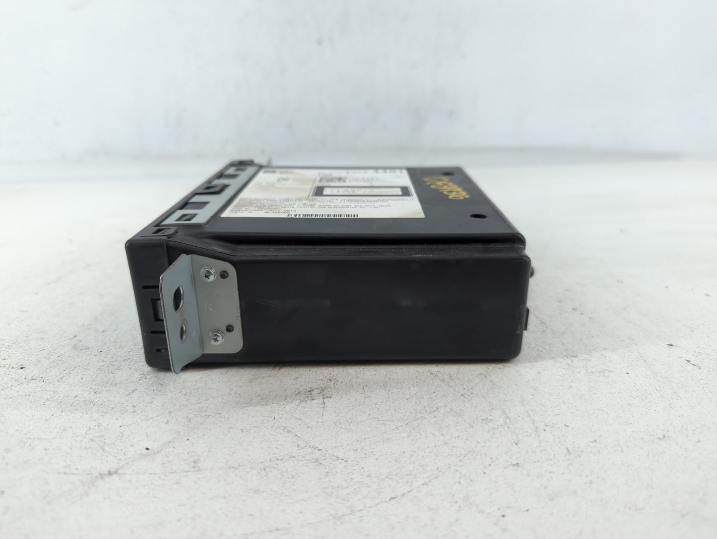 2015-2016 Buick Lacrosse Am Fm Cd Player Radio Receiver - Oemusedautoparts1.com