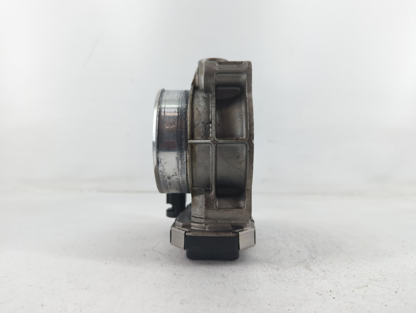 2012-2016 Buick Lacrosse Throttle Body P/N:12632172BA Fits Fits 2012 2013 2014 2015 2016 2017 2018 2019 2020 2021 2022 OEM U