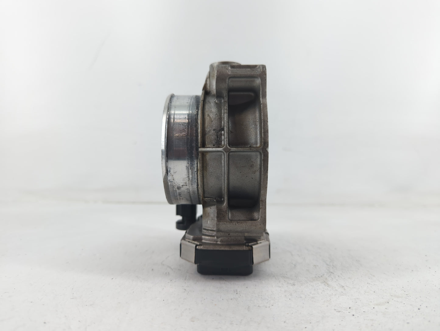 2012-2016 Buick Lacrosse Throttle Body P/N:12632172BA Fits Fits 2012 2013 2014 2015 2016 2017 2018 2019 2020 2021 2022 OEM U