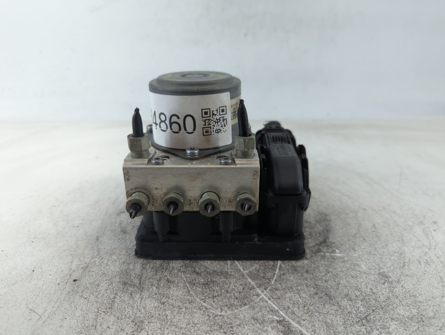 2014-2015 Buick Lacrosse ABS Pump Control Module Replacement P/N:23444527 Fits Fits 2014 2015 OEM Used Auto Parts - Oemuseda