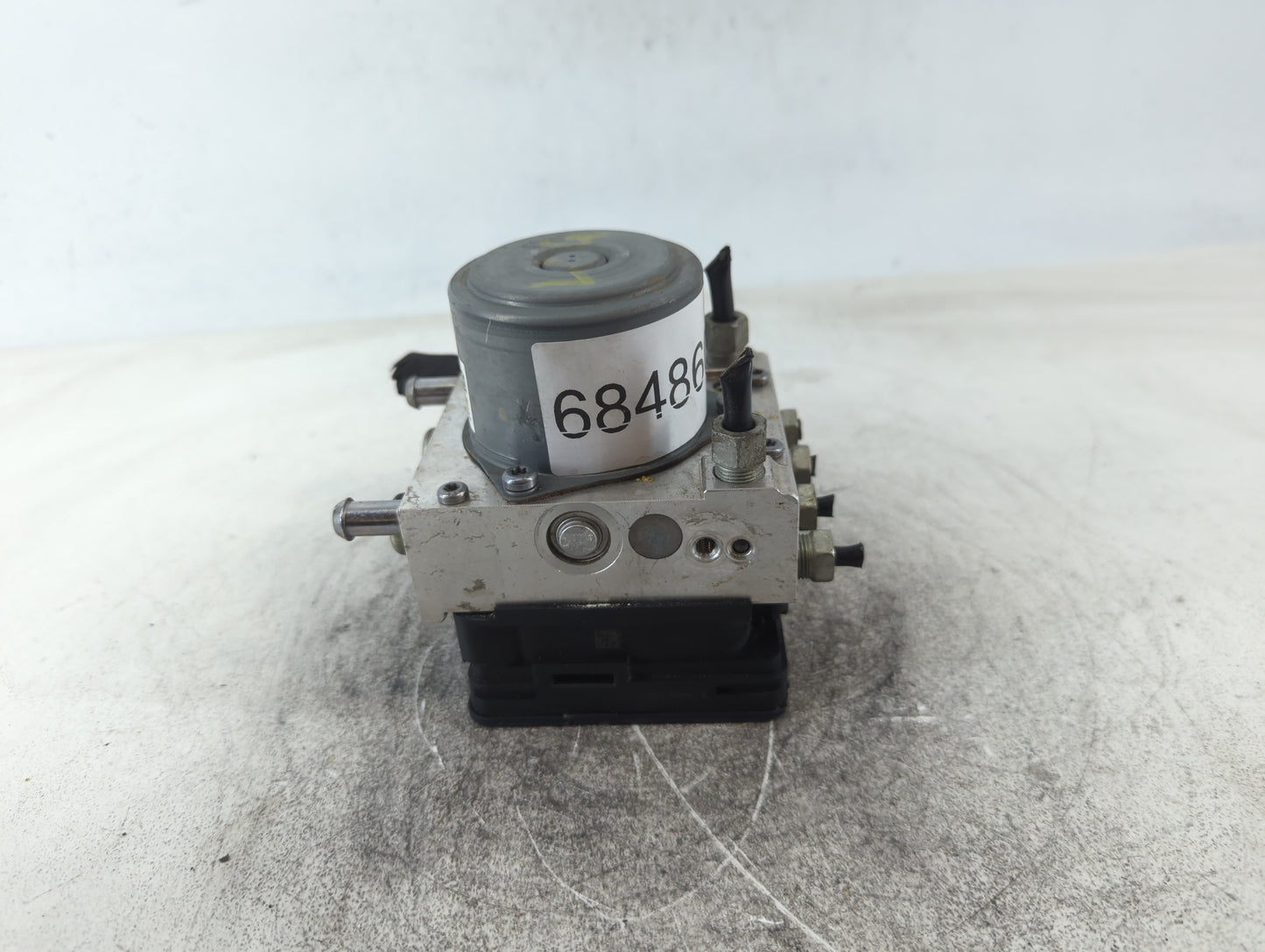 2014-2015 Buick Lacrosse ABS Pump Control Module Replacement P/N:23444527 Fits Fits 2014 2015 OEM Used Auto Parts - Oemuseda