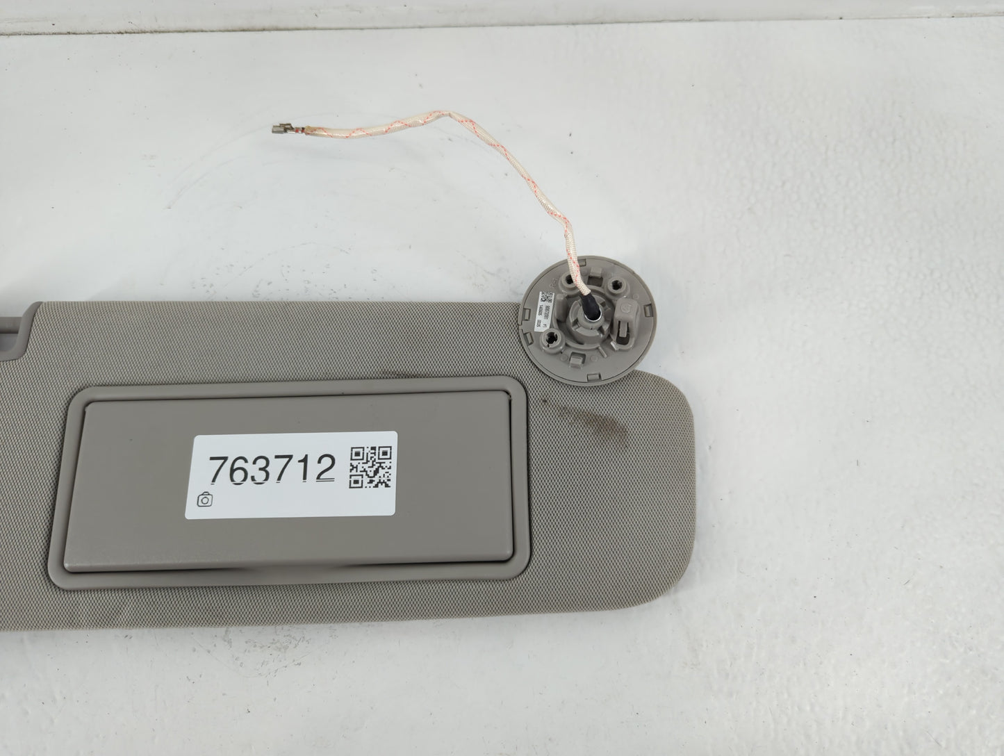 2010-2015 Buick Lacrosse Sun Visor Shade Replacement Passenger Right Mirror Fits Fits 2010 2011 2012 2013 2014 2015 OEM Used