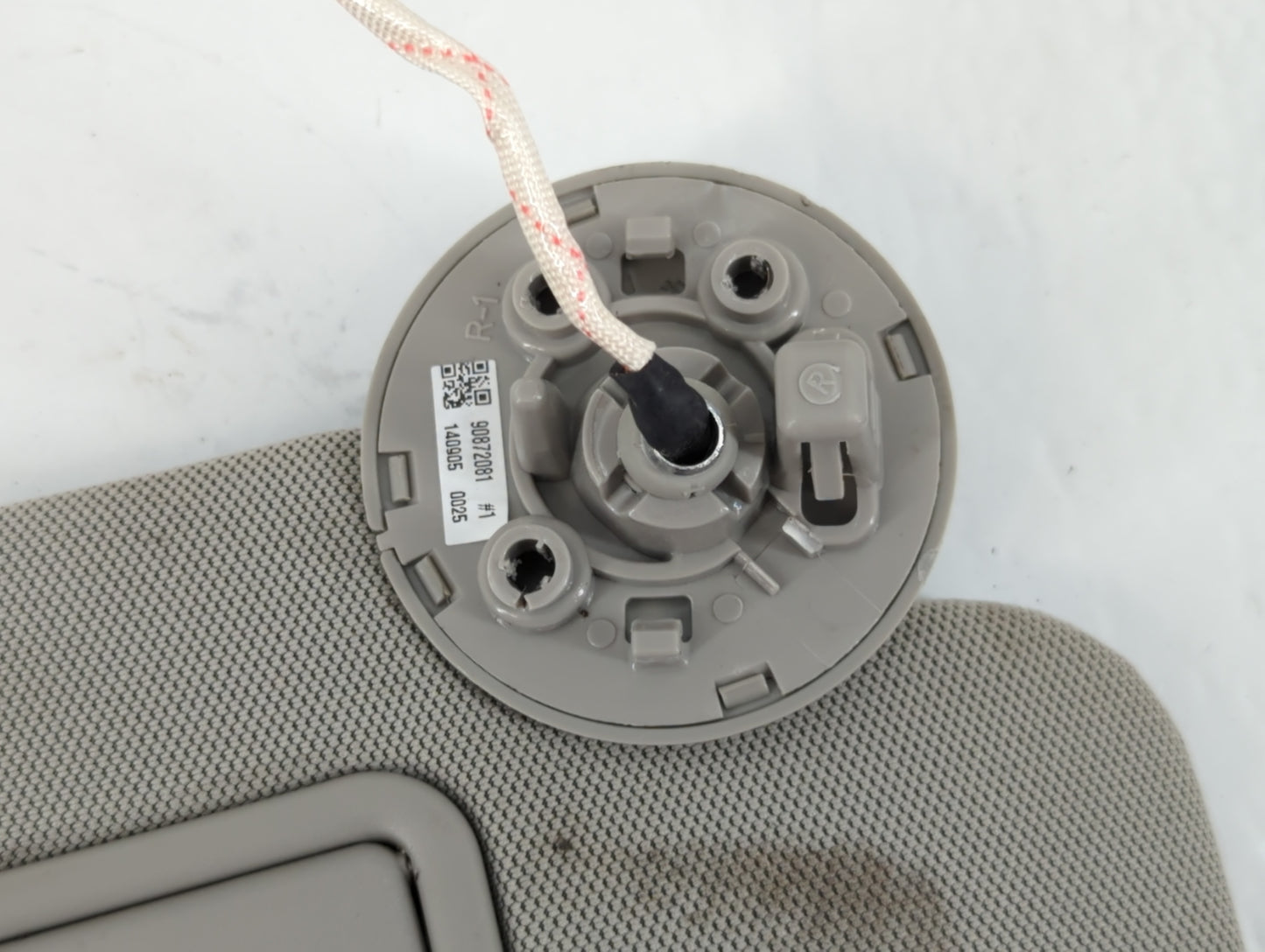 2010-2015 Buick Lacrosse Sun Visor Shade Replacement Passenger Right Mirror Fits Fits 2010 2011 2012 2013 2014 2015 OEM Used