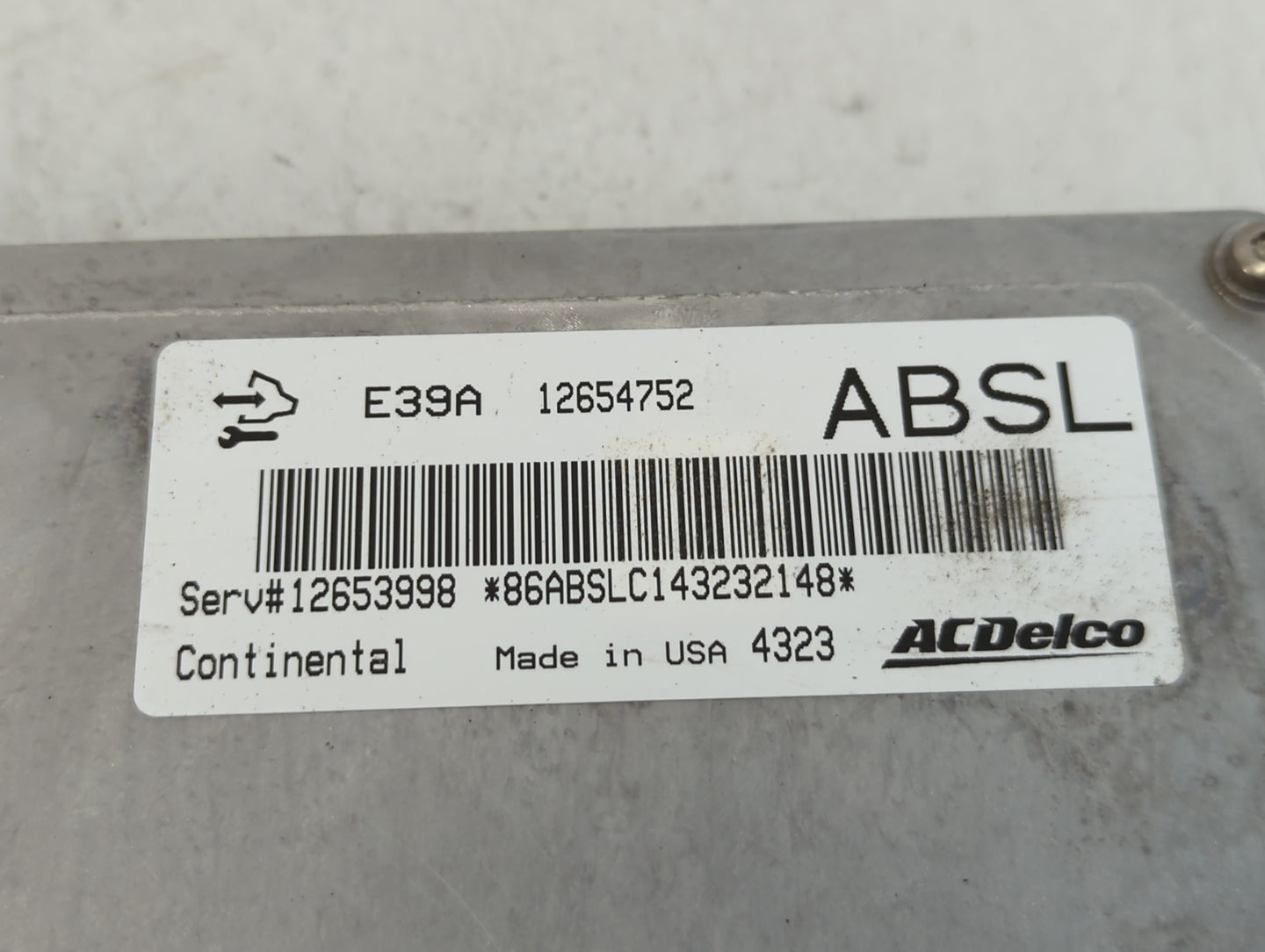 2013-2016 Buick Lacrosse PCM Engine Control Computer ECU ECM PCU OEM P/N:12654752 E39A Fits Fits 2013 2014 2015 2016 OEM Use
