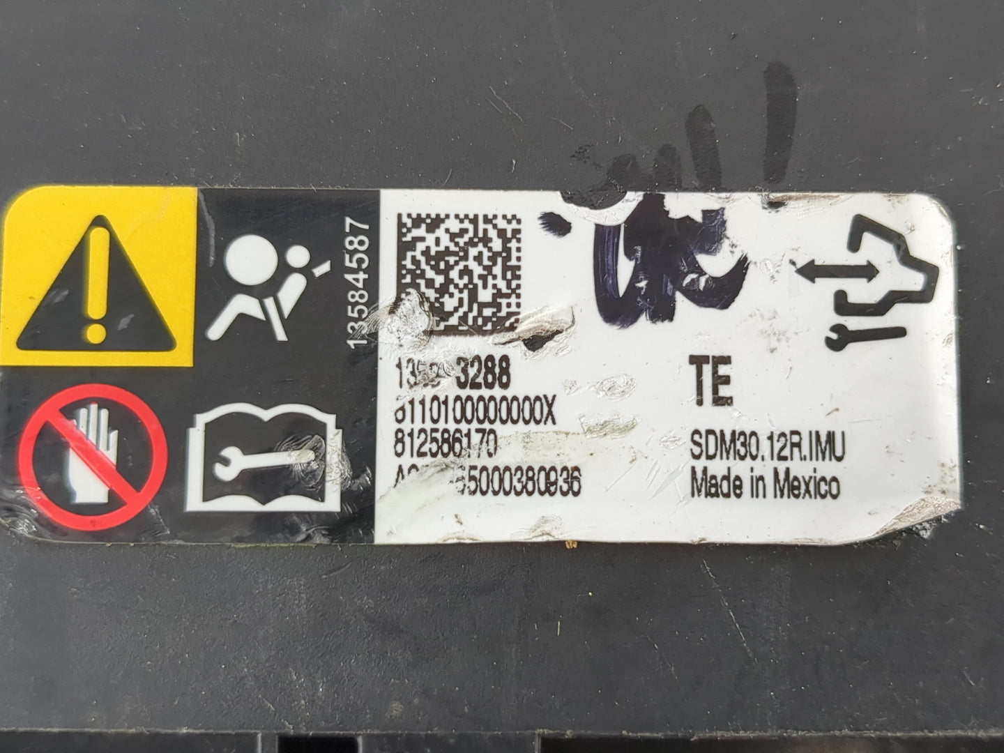 2014-2016 Buick Regal Chassis Control Module Ccm Bcm Body Control - Oemusedautoparts1.com