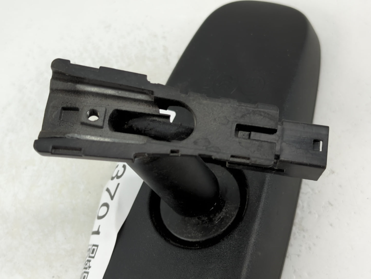 2011-2017 Buick Regal Interior Rear View Mirror Replacement OEM P/N:E11026532 Fits OEM Used Auto Parts - Oemusedautoparts1.c