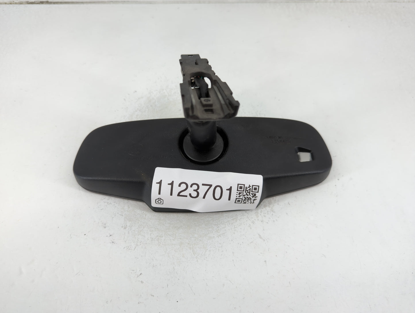 2011-2017 Buick Regal Interior Rear View Mirror Replacement OEM P/N:E11026532 Fits OEM Used Auto Parts - Oemusedautoparts1.c