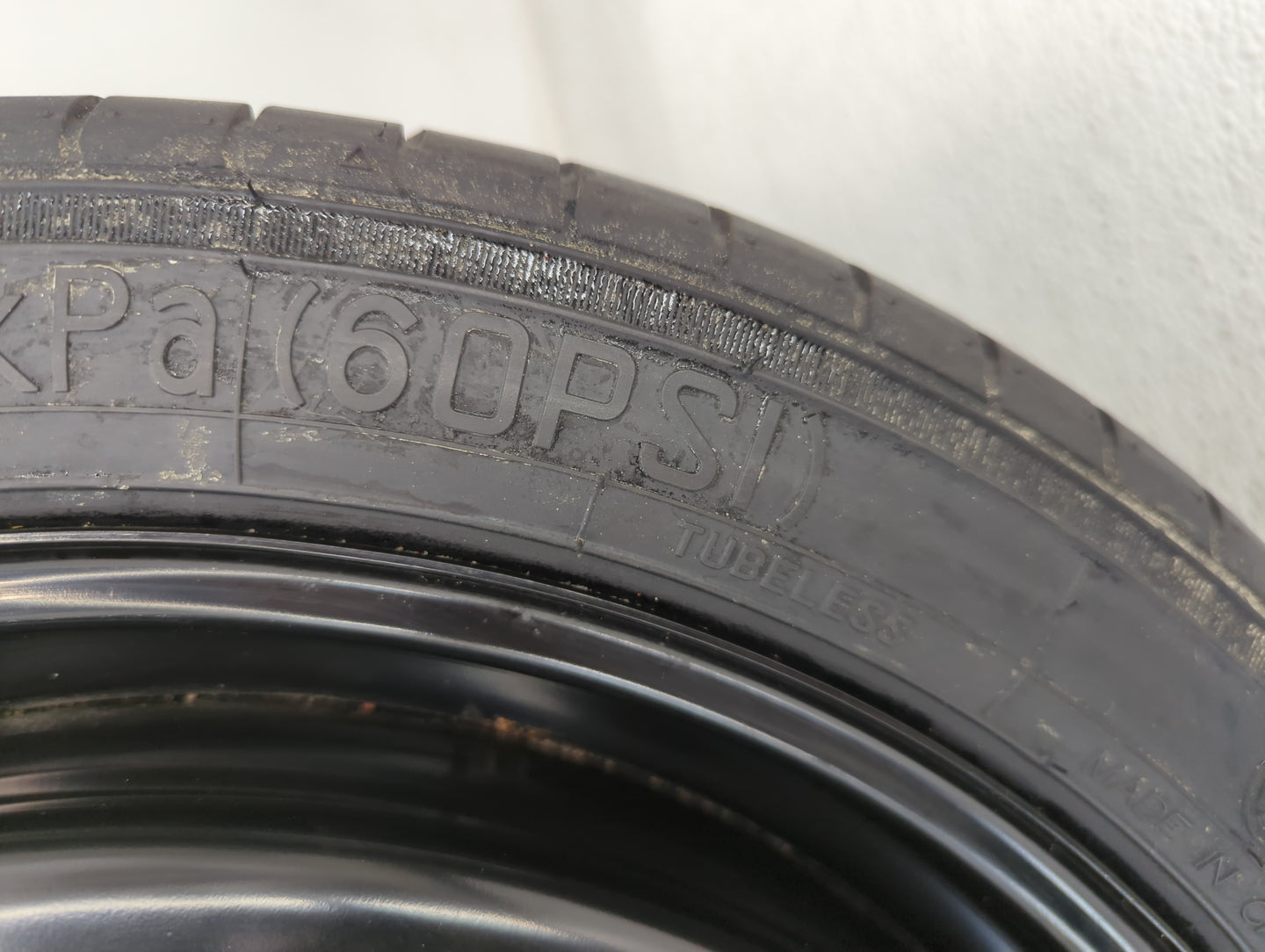 2011-2017 Buick Regal Spare Donut Tire Wheel Rim Oem - Oemusedautoparts1.com