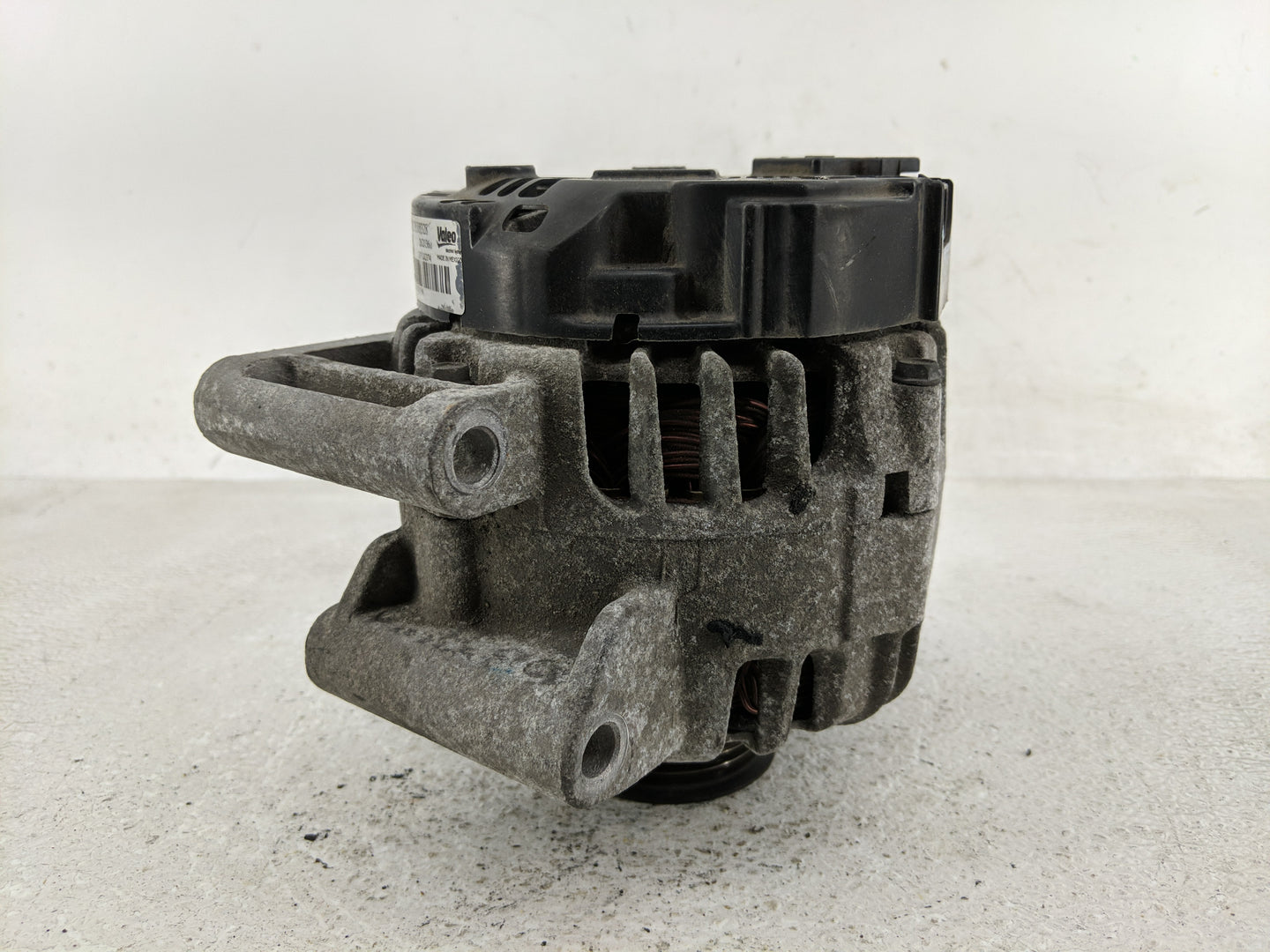 2012-2017 Buick Regal Alternator Replacement Generator Charging Assembly Engine OEM P/N:13588328 Fits OEM Used Auto Parts - 