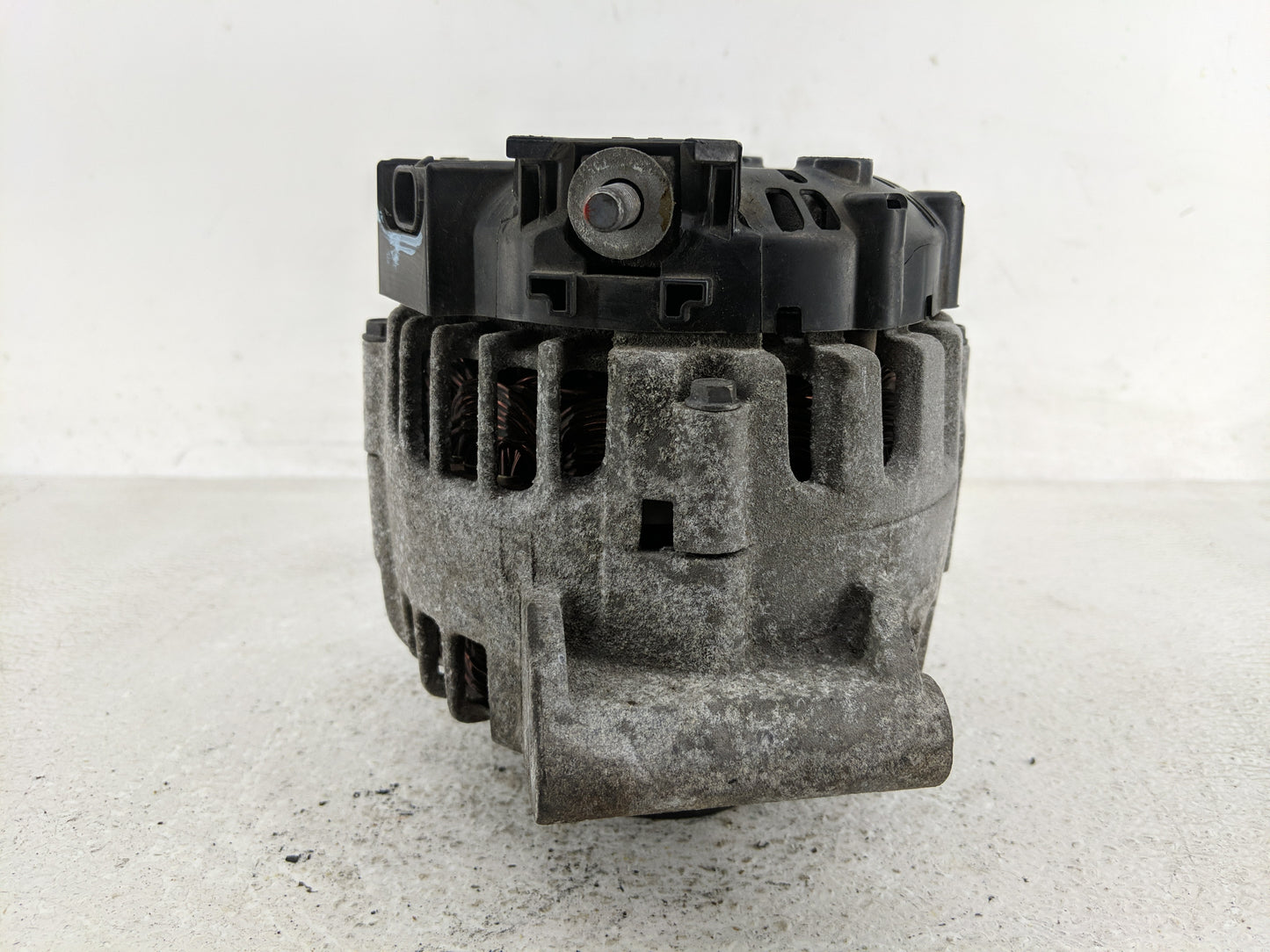 2012-2017 Buick Regal Alternator Replacement Generator Charging Assembly Engine OEM P/N:13588328 Fits OEM Used Auto Parts - 