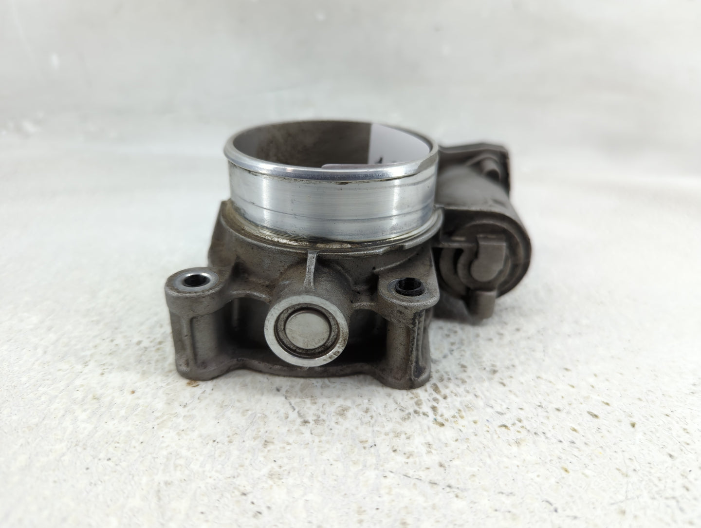 2012-2015 Buick Regal Throttle Body P/N:12670834 Fits Fits 2012 2013 2014 2015 OEM Used Auto Parts - Oemusedautoparts1.com