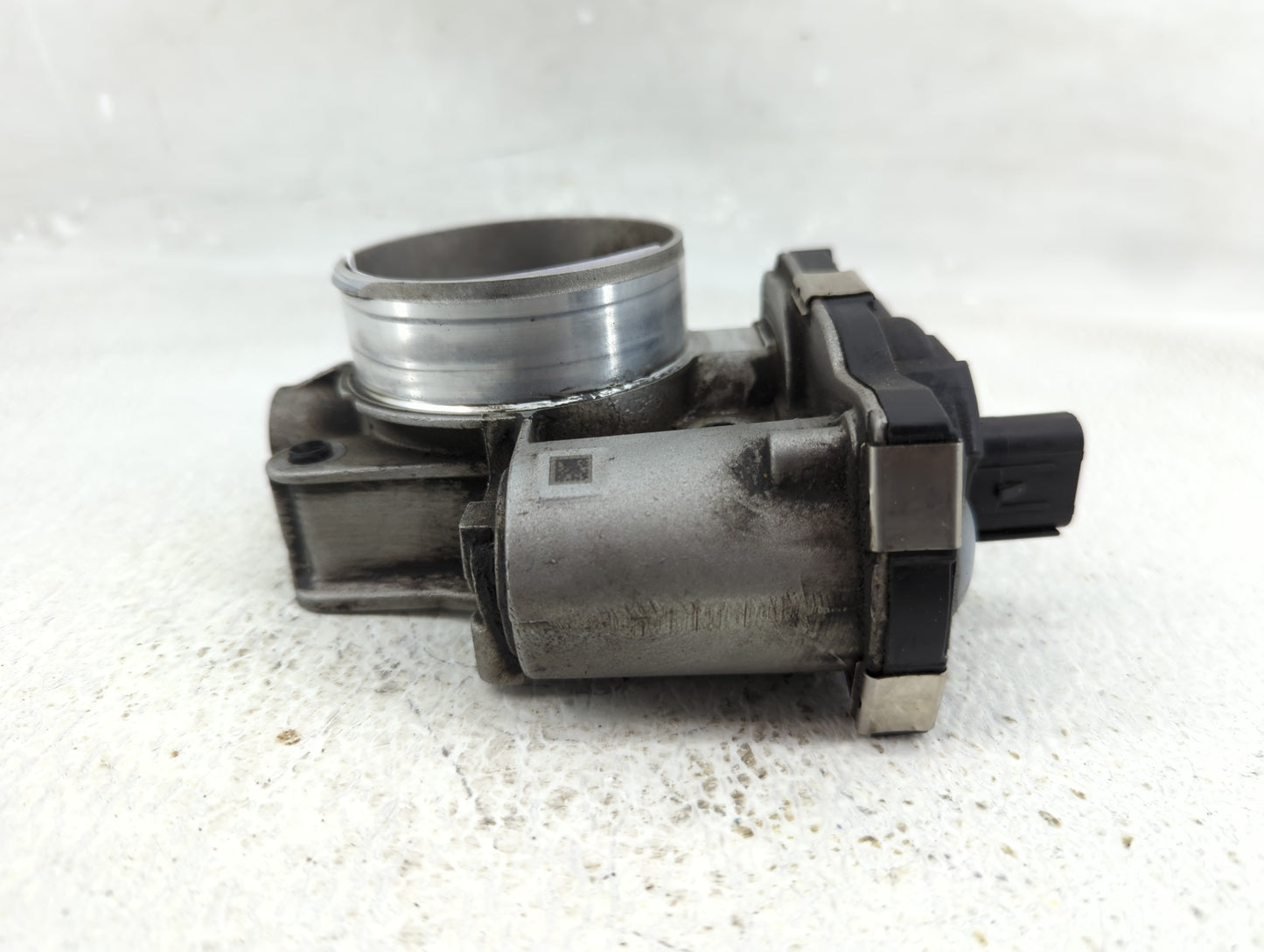 2012-2015 Buick Regal Throttle Body P/N:12670834 Fits Fits 2012 2013 2014 2015 OEM Used Auto Parts - Oemusedautoparts1.com