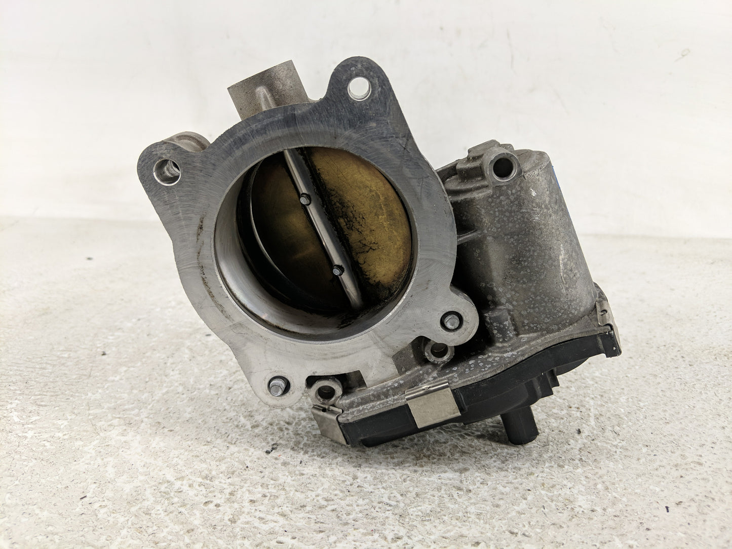 2012-2015 Buick Regal Throttle Body P/N:12670834 Fits Fits 2012 2013 2014 2015 OEM Used Auto Parts - Oemusedautoparts1.com