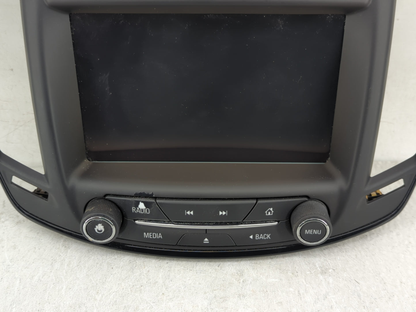 2015-2017 Buick Regal Information Display Screen - Oemusedautoparts1.com