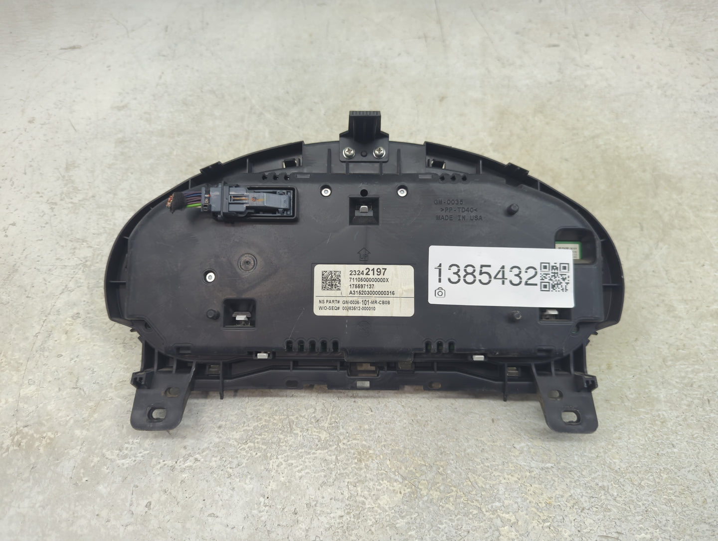 2015 Buick Regal Instrument Cluster Speedometer Gauges P/N:175597137 23242197 Fits OEM Used Auto Parts - Oemusedautoparts1.c
