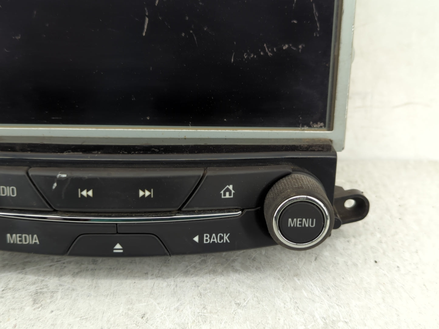 2015-2017 Buick Regal Information Display Screen - Oemusedautoparts1.com