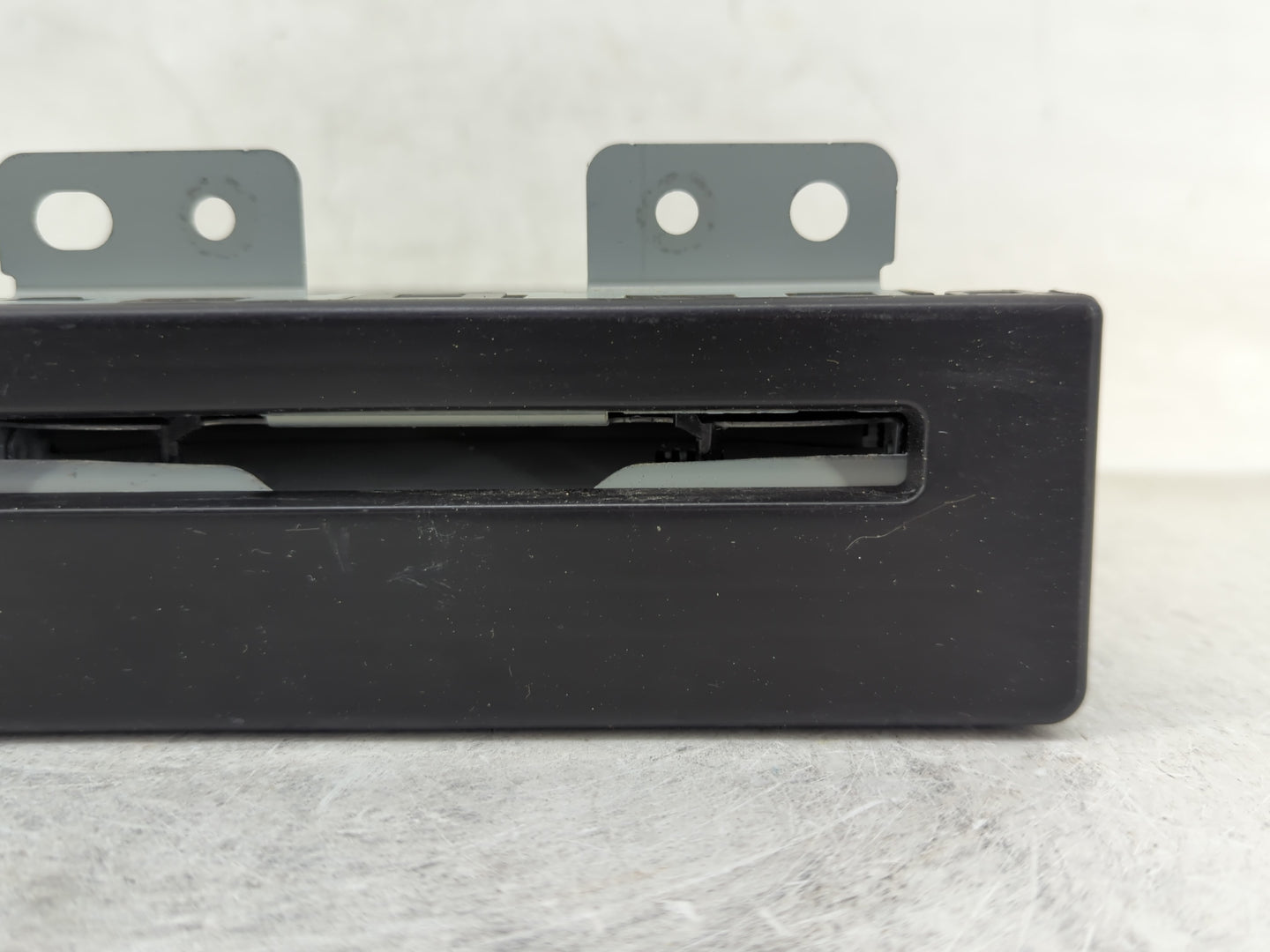 2015-2017 Buick Regal Radio AM FM Cd Player Receiver Replacement P/N:13594480 Fits Fits 2015 2016 2017 2018 2019 2020 OEM Us