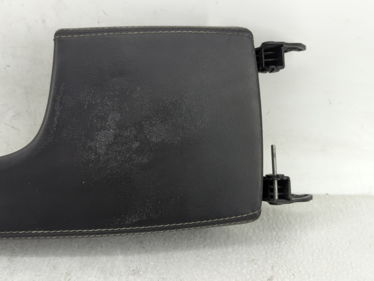 2015 Buick Regal Center Console Armrest Cover Lid Fits OEM Used Auto Parts - Oemusedautoparts1.com