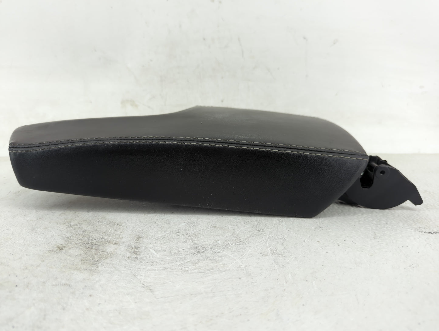 2015 Buick Regal Center Console Armrest Cover Lid Fits OEM Used Auto Parts - Oemusedautoparts1.com