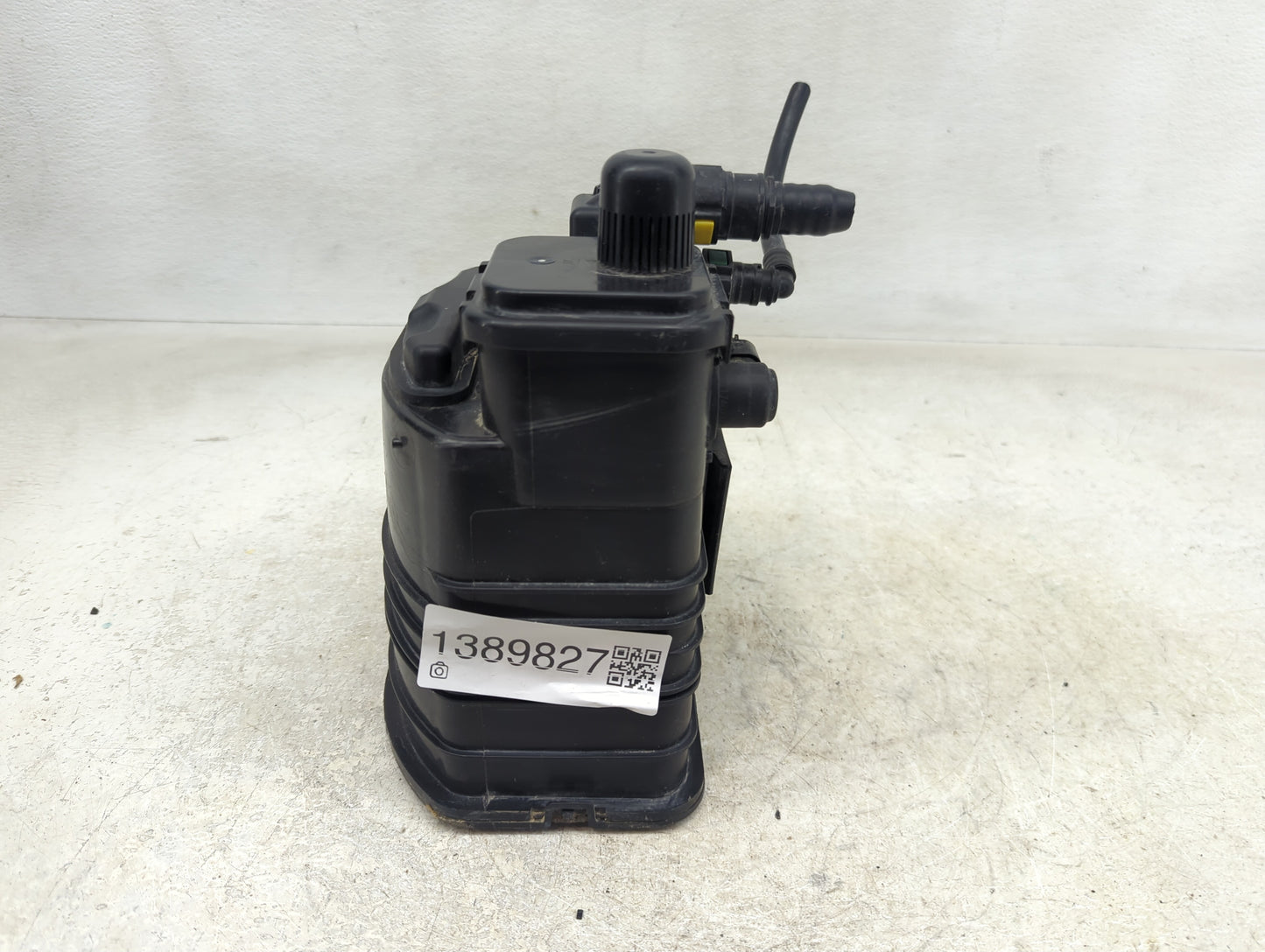 2015 Buick Regal Fuel Vapor Charcoal Canister - Oemusedautoparts1.com