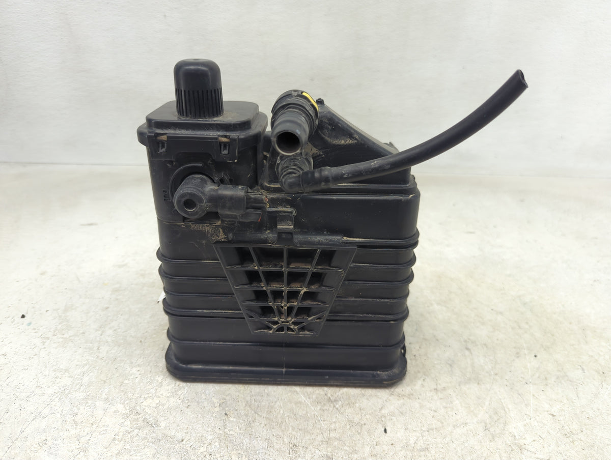 2015 Buick Regal Fuel Vapor Charcoal Canister 1389827 - Oemusedautoparts1.com