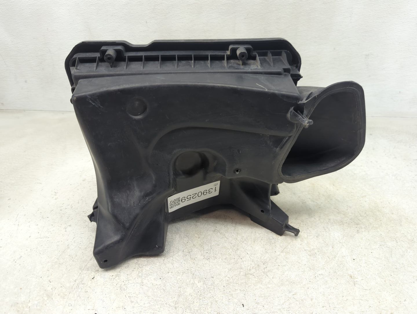 2014-2017 Buick Regal Air Cleaner Intake-duct Hose Tube - Oemusedautoparts1.com