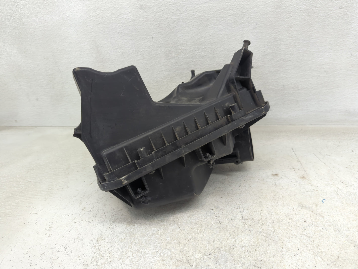 2014-2017 Buick Regal Air Cleaner Intake-duct Hose Tube - Oemusedautoparts1.com