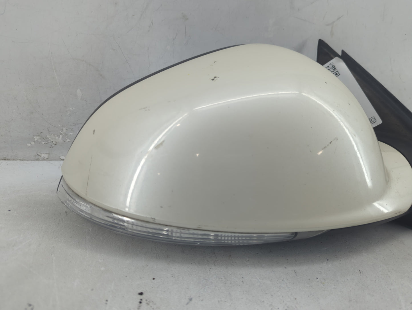 2012-2017 Buick Regal Passenger Side View Mirror - Right Door Mirror OEM Used - Oemusedautoparts1.com